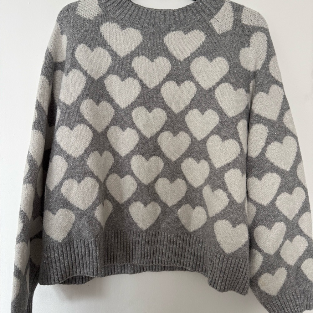 Old Navy Gray and Cream Heart Sweater